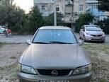 Opel Vectra-1