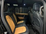 Land Rover Defender-9