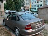 Opel Vectra-16