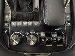 Lexus LX 450d-21