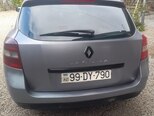 Renault Laguna-7