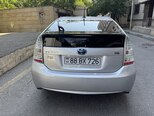 Toyota Prius-3