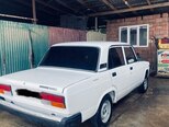 LADA (VAZ) 2107-2