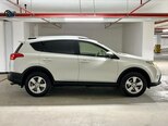 Toyota RAV4-10