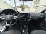 Volkswagen Polo-12