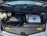 Toyota Prius-5