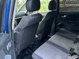 Opel Meriva-11