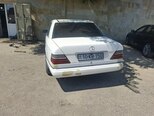 Mercedes 220 E-4
