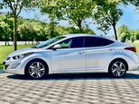 Hyundai Elantra-4