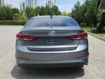 Hyundai Elantra-5