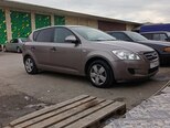 Kia Ceed-7