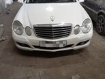 Mercedes E 220-1