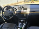 Mercedes E 320-6