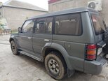 Mitsubishi Pajero-3