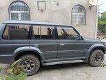 Mitsubishi Pajero-4