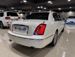 Kia Opirus-5