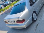 Mercedes E 220-6