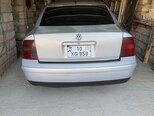 Volkswagen Passat-4