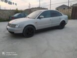 Volkswagen Passat-1