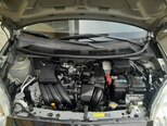 Nissan March-10