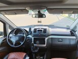 Mercedes Viano-6
