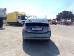 Toyota Prius-5