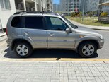 Chevrolet Niva-2