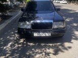 Mercedes 220 E-1