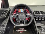 Audi R8-12