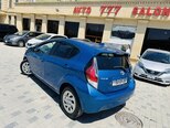 Toyota Aqua-8