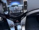 Chevrolet Cruze-10