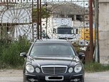 Mercedes E 220-4