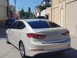 Hyundai Elantra-5