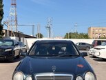 Mercedes E 270-1