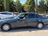 Mercedes E 270-11