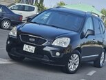 Kia Carens-4