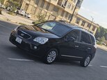 Kia Carens-6