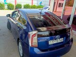Toyota Prius-7