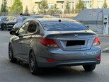 Hyundai Accent-5