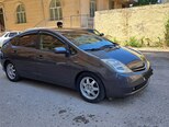 Toyota Prius-4