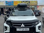 Mitsubishi L200-1
