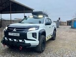 Mitsubishi L200-9