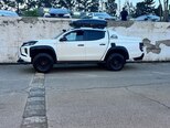Mitsubishi L200-11