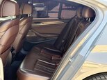 BMW 530e-16