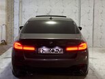 BMW 530e-10
