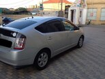 Toyota Prius-5