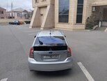 Toyota Prius-10