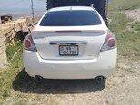 Nissan Altima-2