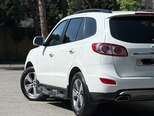 Hyundai Santa Fe-11