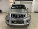 Toyota Land Cruiser Prado-1